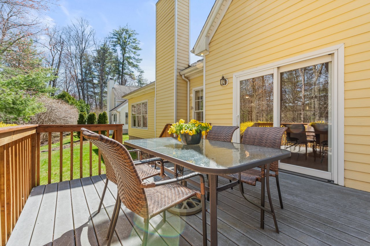 Private back deck off kitchen sliders