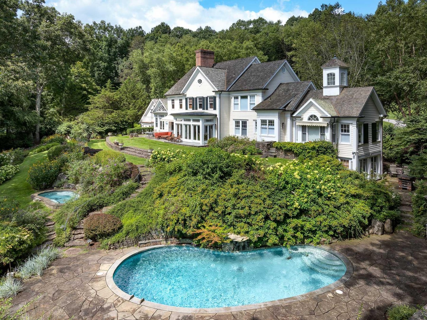 194 Titicus Road Photo 2