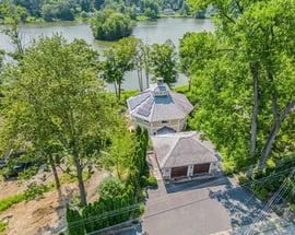 33 Truesdale Lake Drive