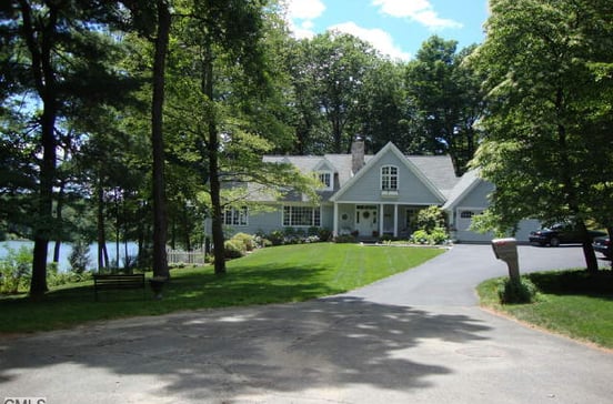 36 Taunton Lake Drive