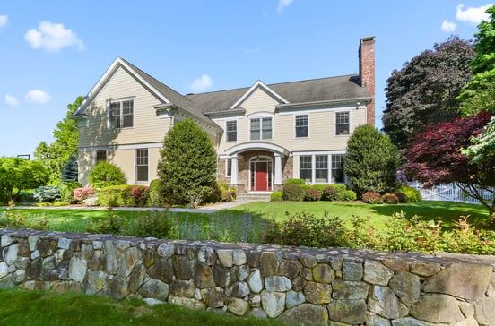 Exquisite Custom-built Colonial For Rent