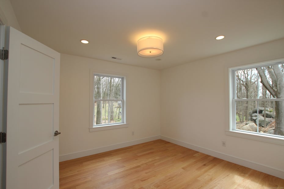 19 B Madeline Drive Photo 15