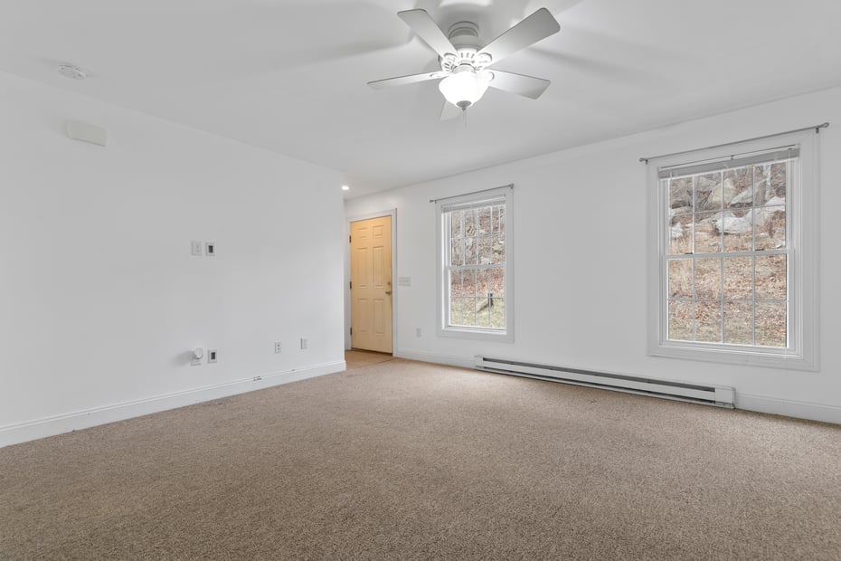 25 Platoz Drive Photo 2