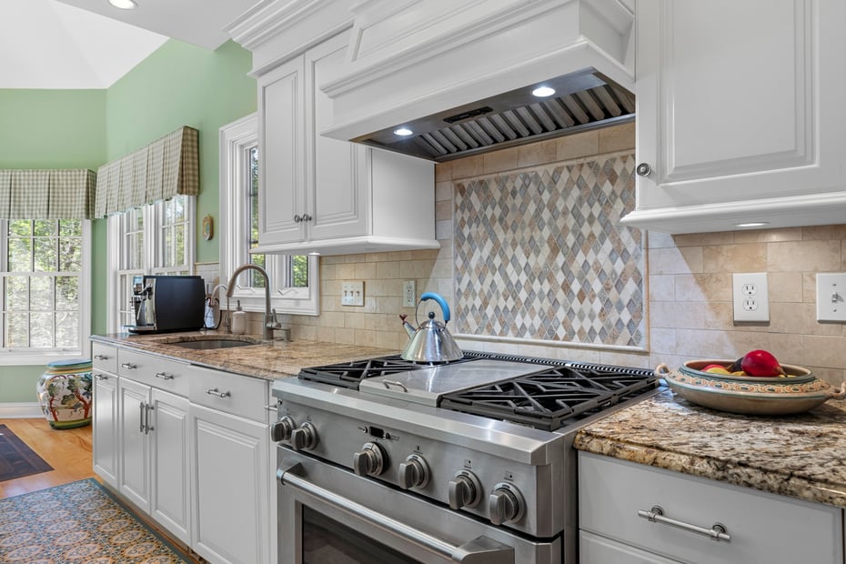 12 Laurel Hollow Road Photo 11