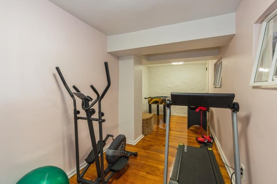 17 Forbes Boulevard Photo 32