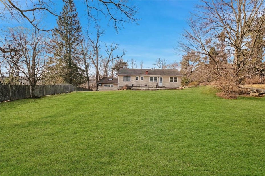 2276 Crompond Road Photo 42