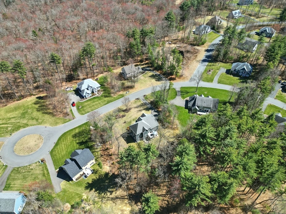 7 Indian Pipe Dr Photo 40