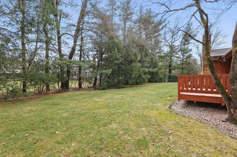 29 Williamsburg Drive Photo 34