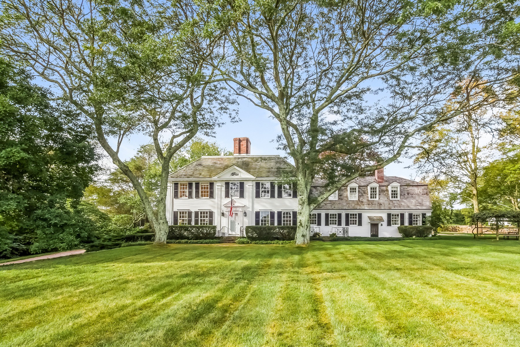 The Top Ten Hamptons Alternatives William Pitt Sotheby S Realty   264 Taugwonk 